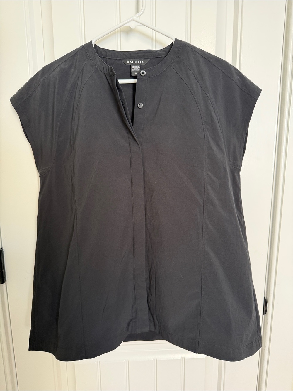 Athleta Black Cap-Sleeve Button-Front Blouse